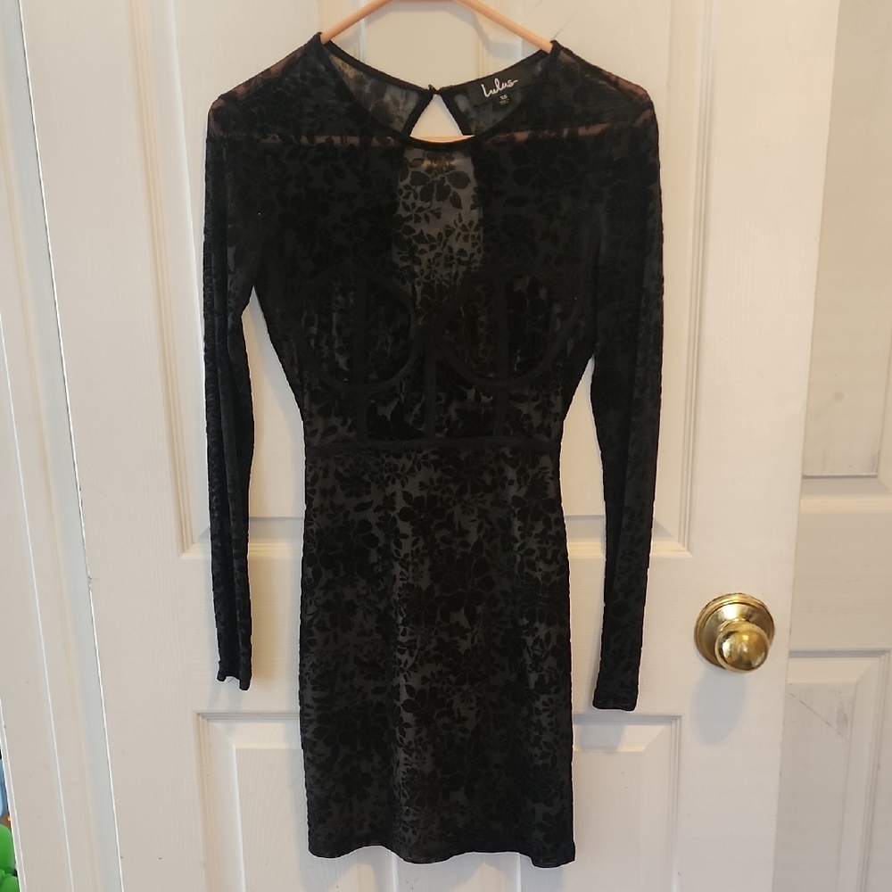Lulu's Black Lace Bodycon Dress